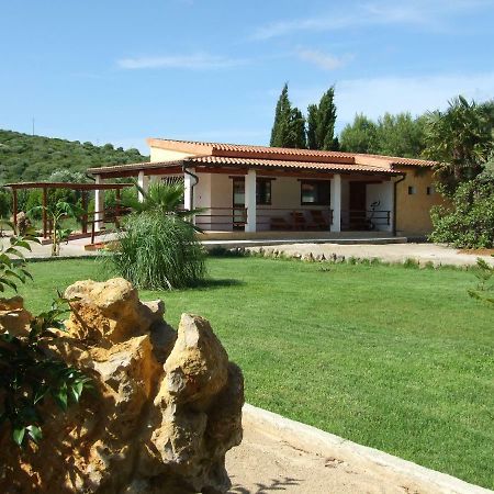 Agriturismo Corallo Santa Maria la Palma Luaran gambar