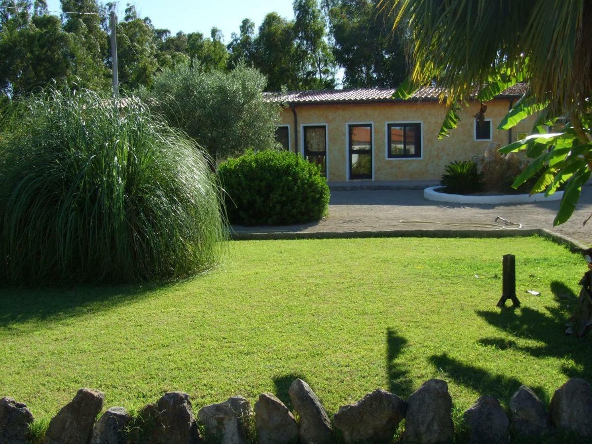 Agriturismo Corallo Santa Maria la Palma Luaran gambar